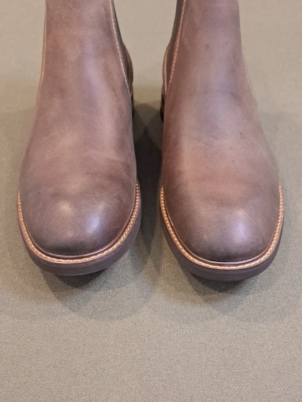 Florsheim Chalet Plain Toe Chelsea Boot - Color: Brown - Size: Men 8.5